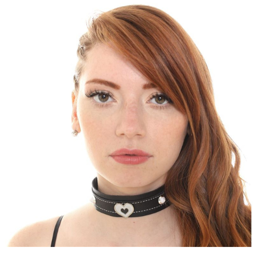 Collar Choker Corazon B/N - Fashion Trends